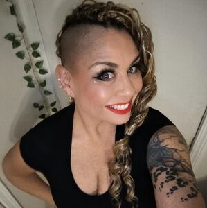 Meet your Posher, Chazzy